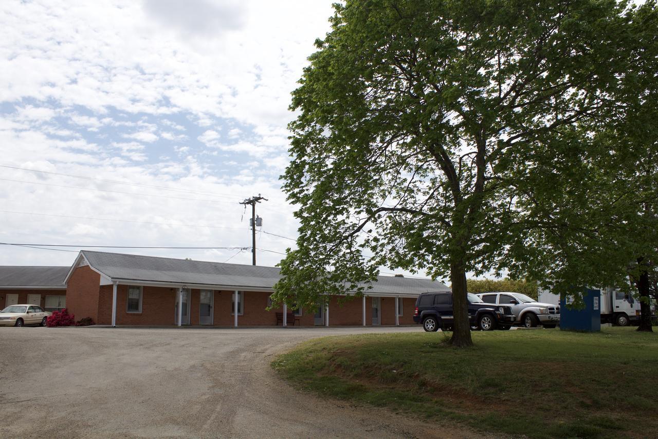 Sheldon'S Motel And Restaurant Keysville Exterior foto