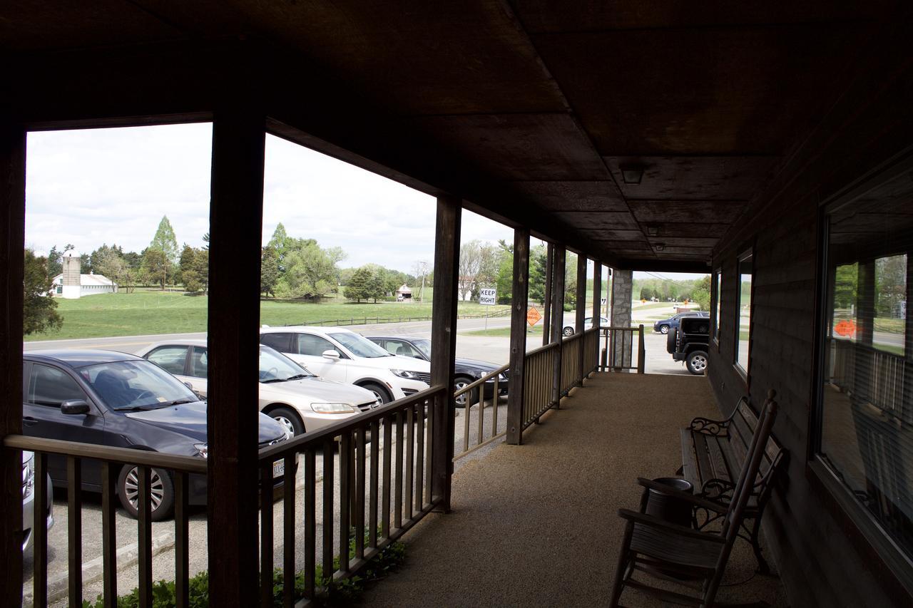 Sheldon'S Motel And Restaurant Keysville Exterior foto